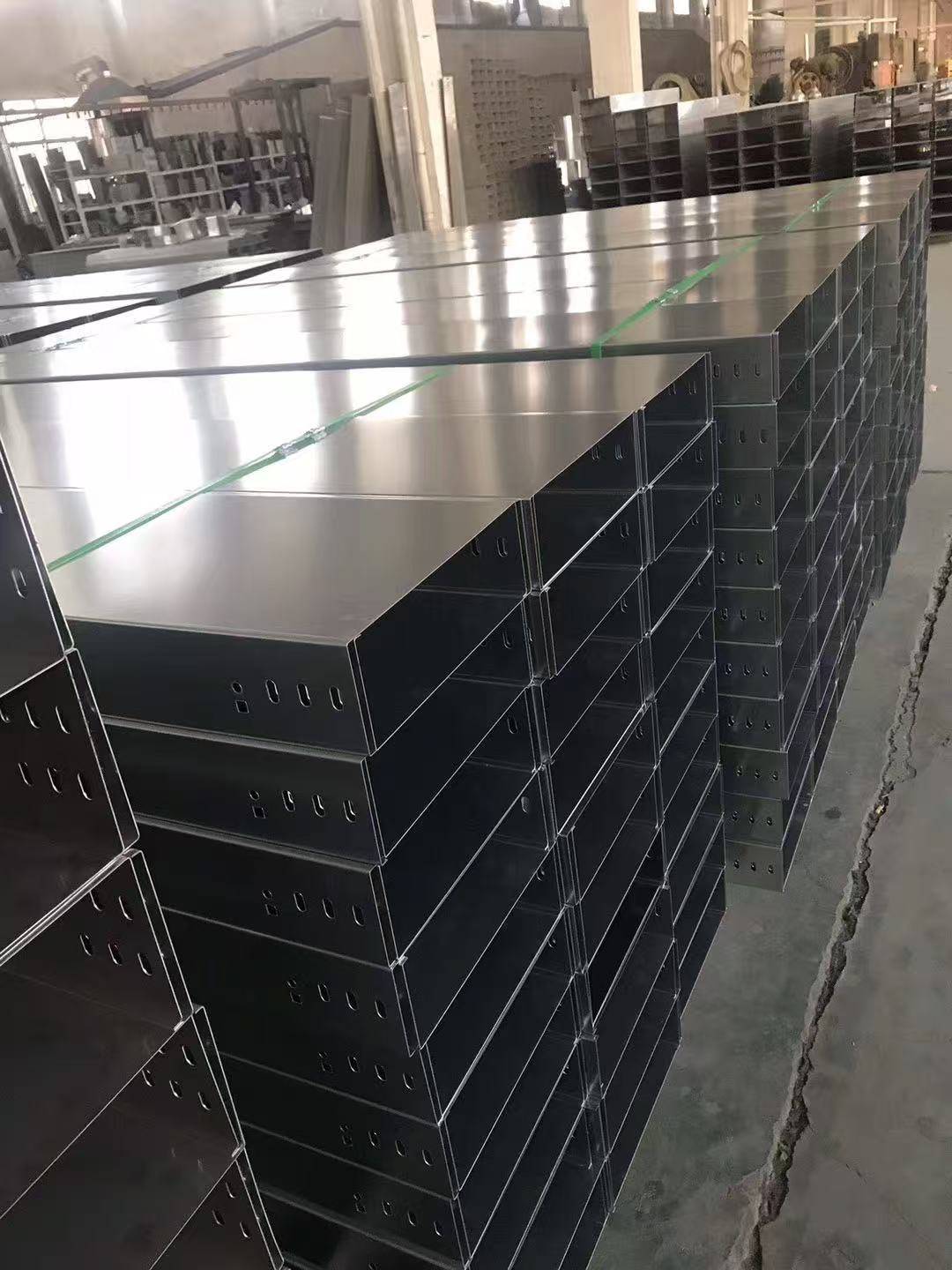桥架选购认准常州天萧桥架制造有限公司热浸锌/不锈钢/镀锌桥架专业