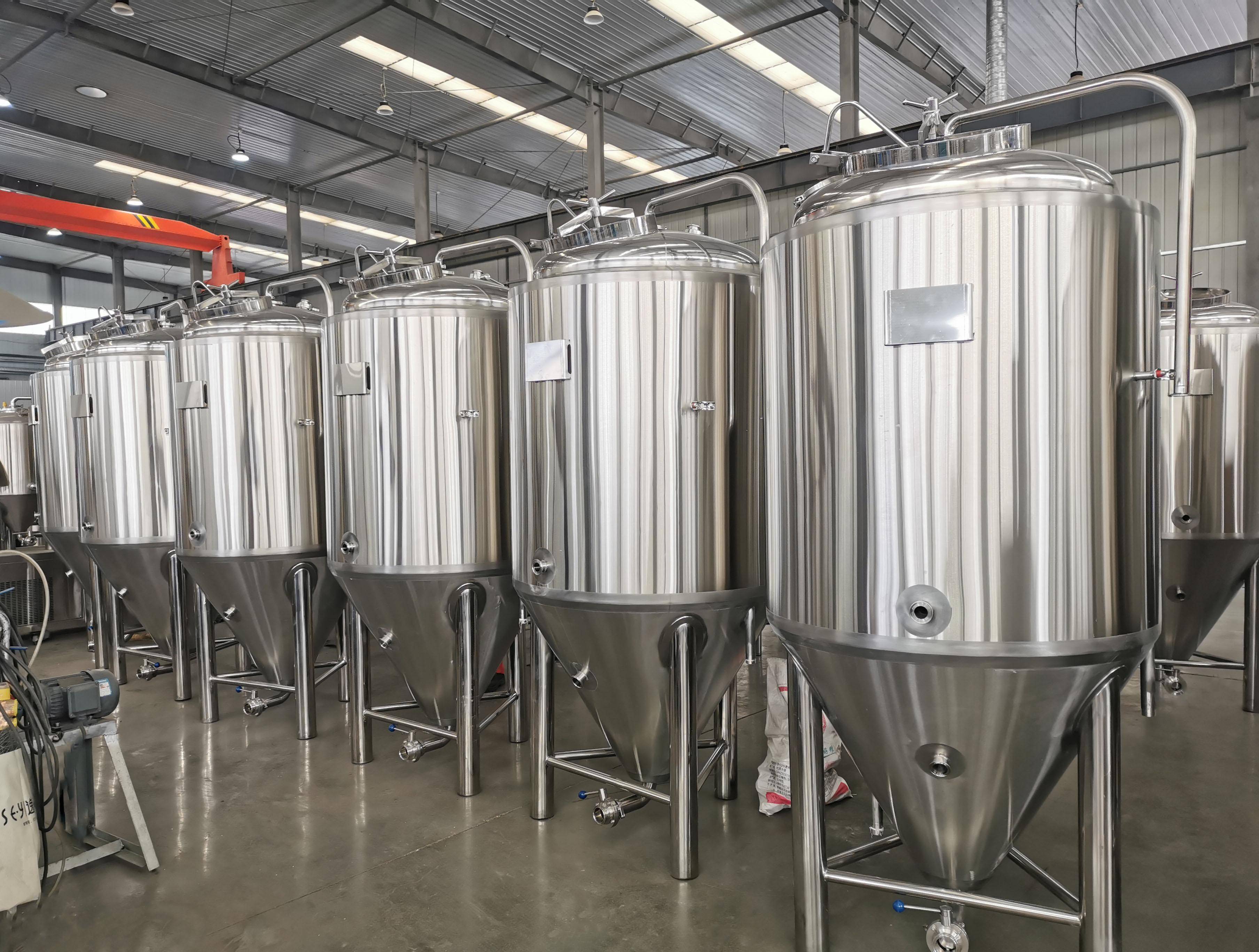 家用精酿啤酒设备优选济南中德,家用/鲜啤/移动设备全覆盖,技术领先