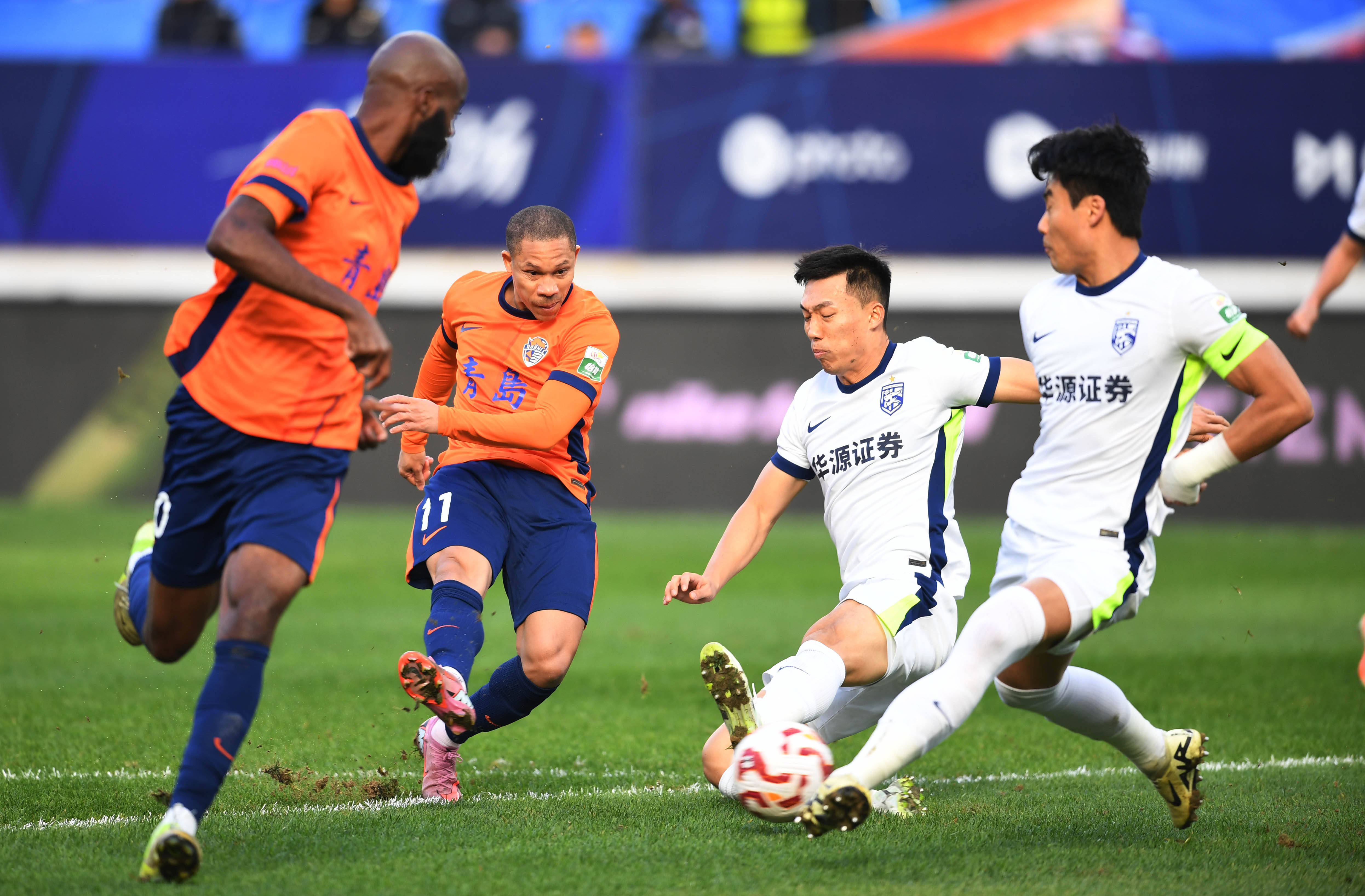 官方：2025职业联赛进球数创近三个赛季新高 中超场均3.21球