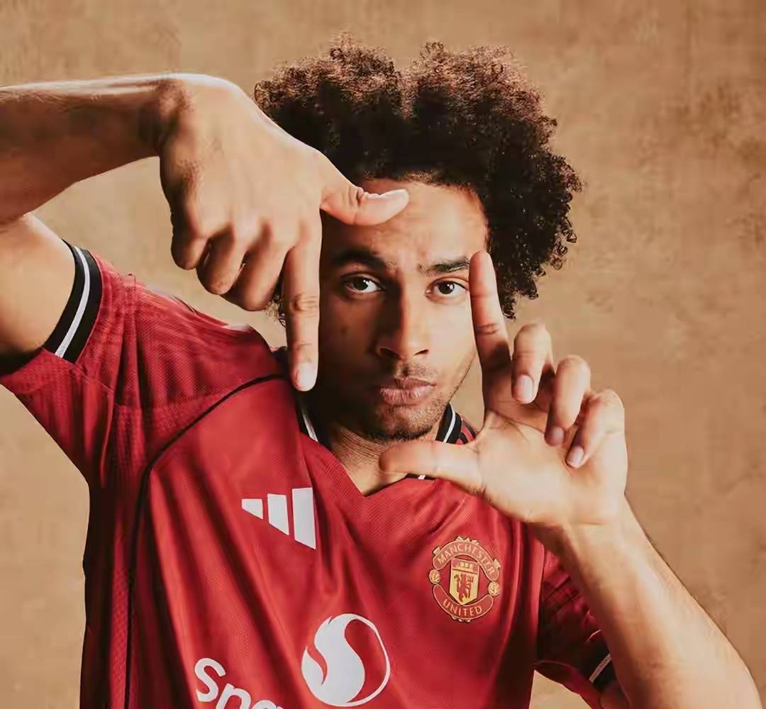 曼联阵容洗牌大局已定！9人陷一年合同困局，优先锁梅努、冷处理B费利马藏深意