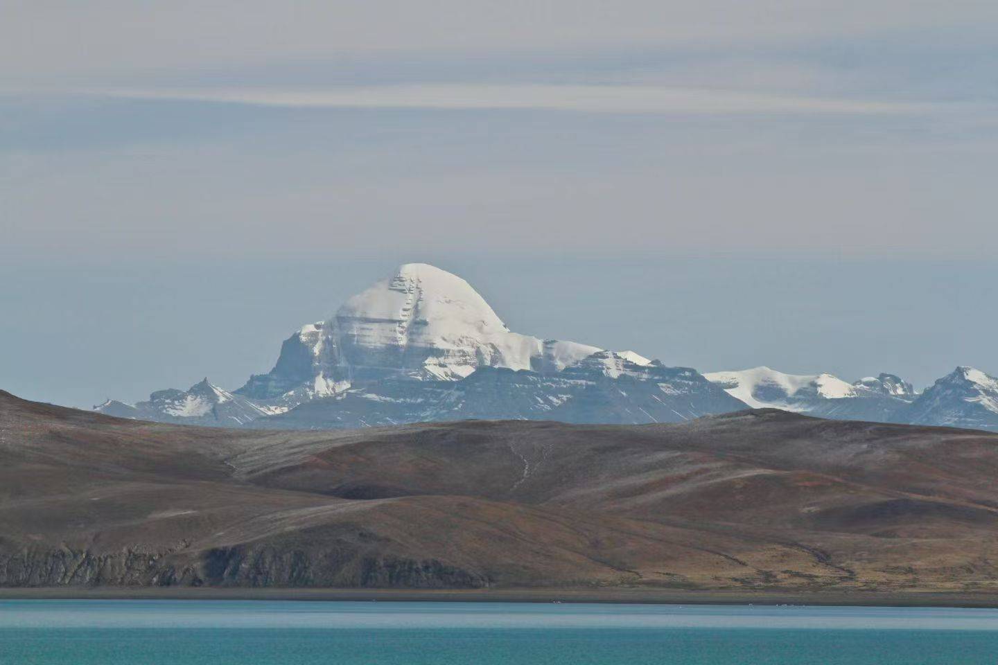 老太婆BBwwBBwwB毛瞬间引爆全网，相关话题引发热烈讨论，众多网友纷纷留言评论，专家对此进行专业解读分析