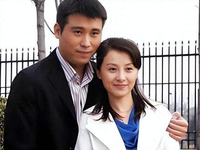 sohu-李乃文：深耕演技三十余载在线体育彩票，与老婆杨婷低调相守相互成立-1778478324852-e6055e.jpg