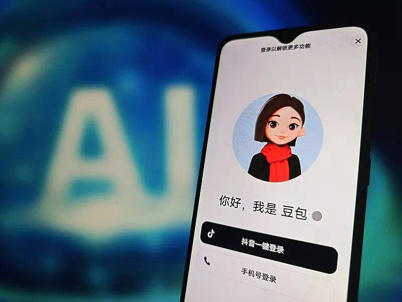 逆势降价，高端手机市场的最后一次博弈？-锋巢网