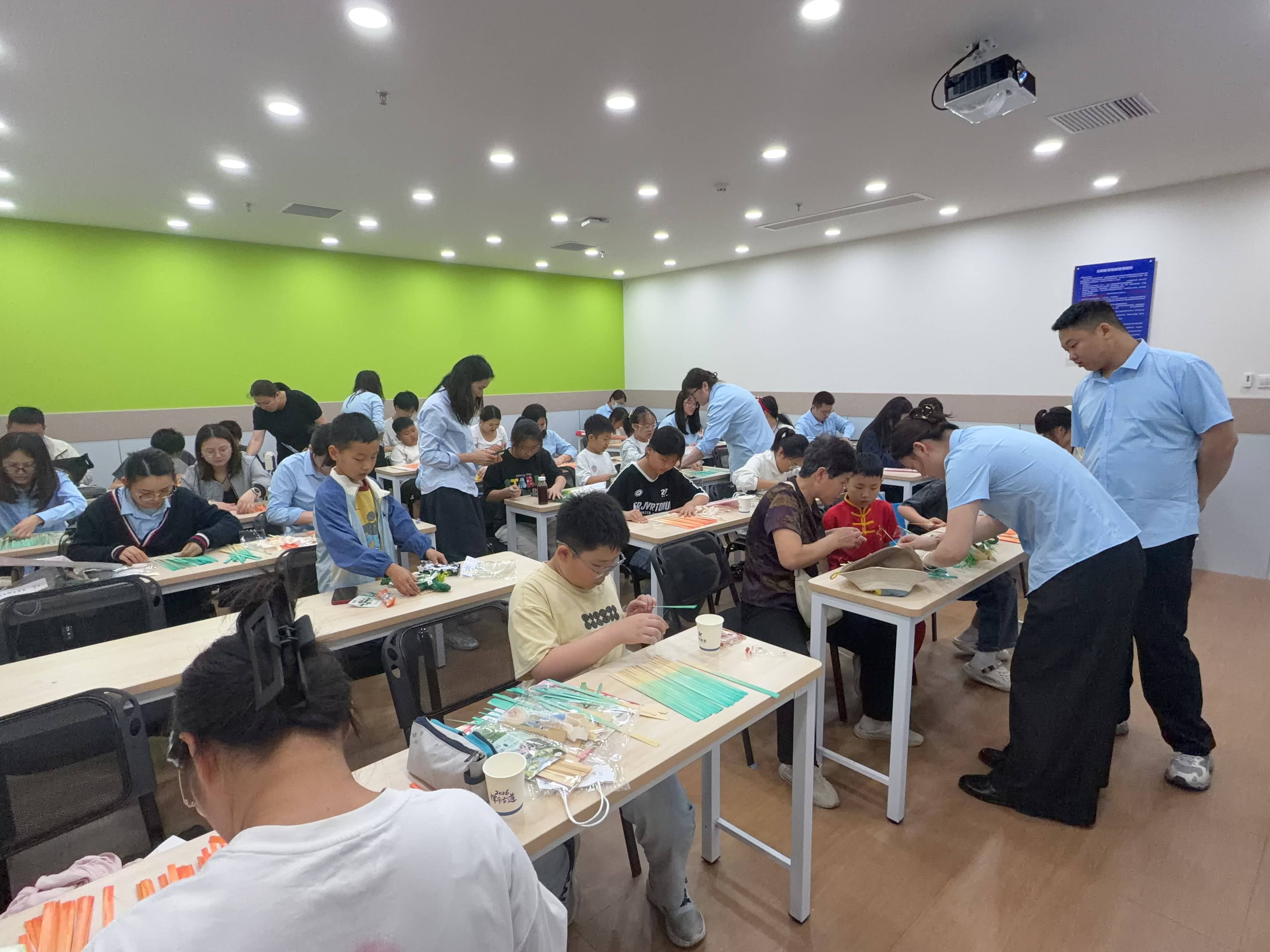 竹编传情，手作欢乐！徐州北辰教育端午手作活动圆满落幕！