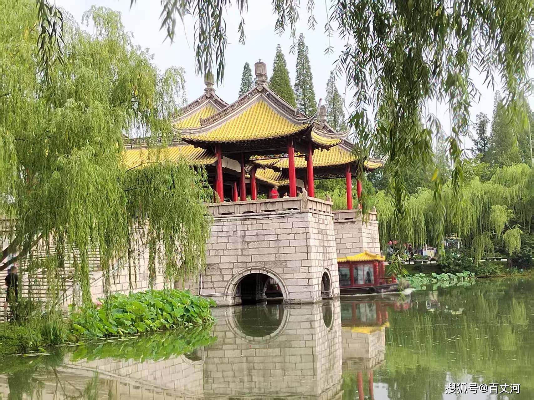 【古诗词鉴赏】唐代诗人钱起《与赵莒茶宴》诗赏析