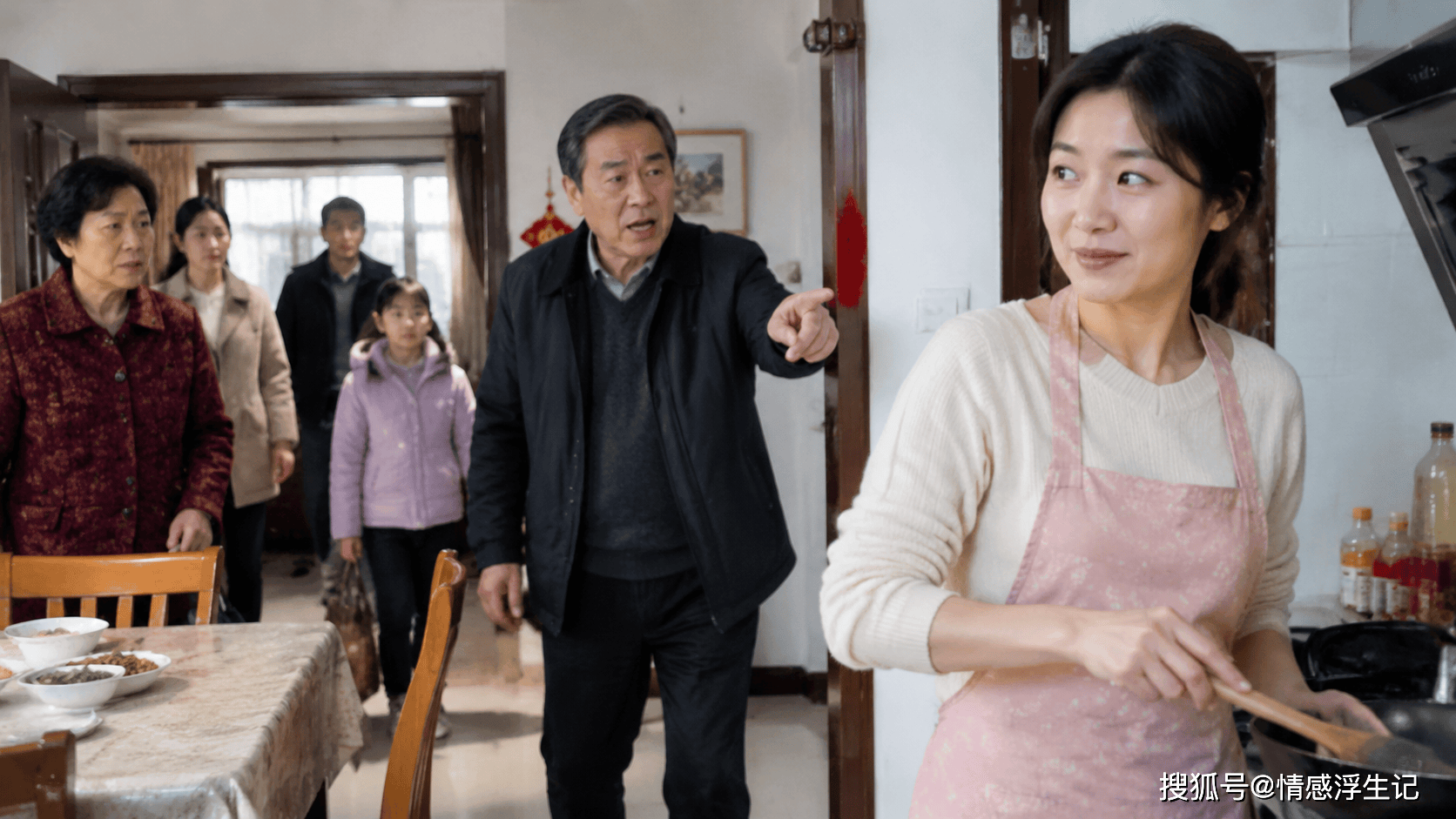 大年初二婆婆不让我回娘家,我挂围裙走人:伺候十年够了