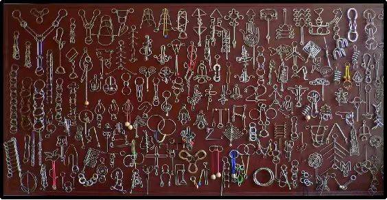 课程导师:车志红九连环是中国古代四大传统智力玩具(九连环,七巧板