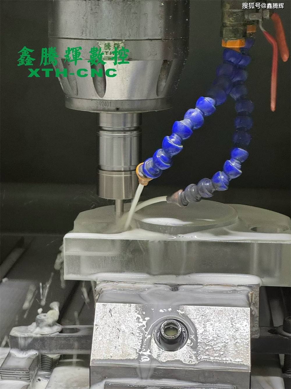 定制陶瓷零件普及，陶瓷精雕机解锁多元异形陶瓷加工能力
