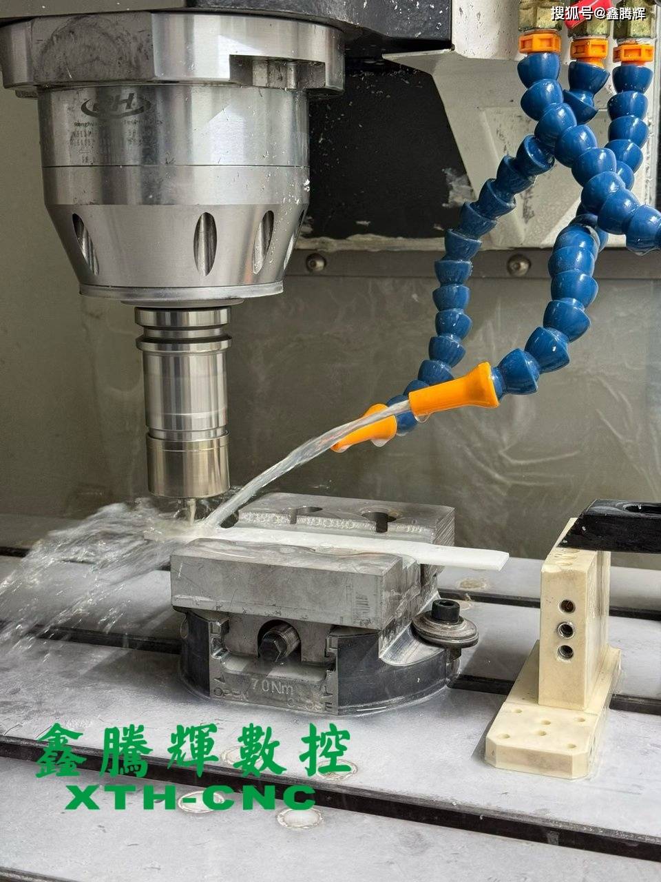 陶瓷精雕机柔性加工陶瓷零件，牢牢锁定研发客户