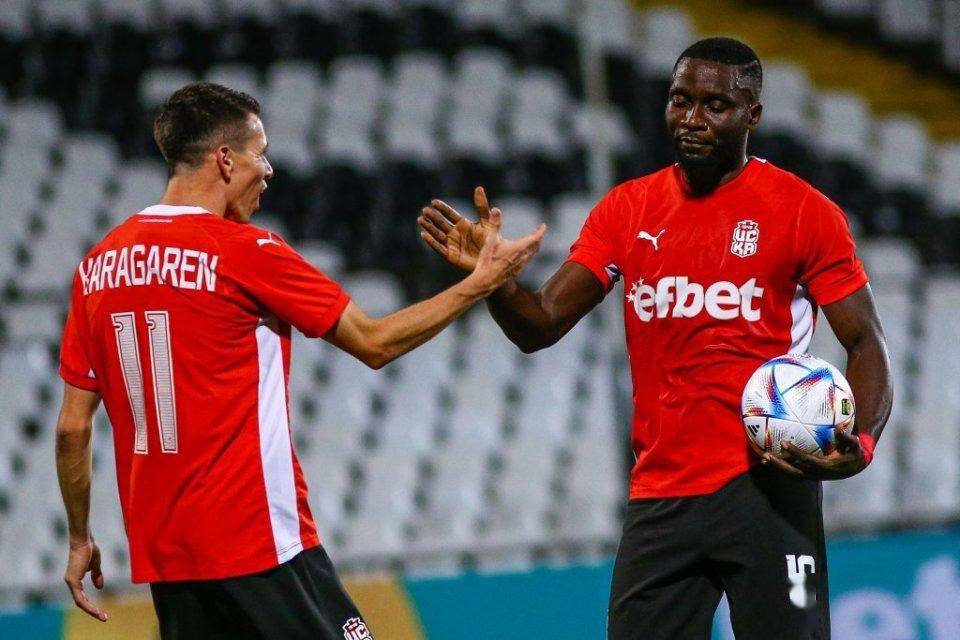 现年28岁的鲁尼·伊瓦·万凯瓦伊,身高1米85,在场上司职前锋.