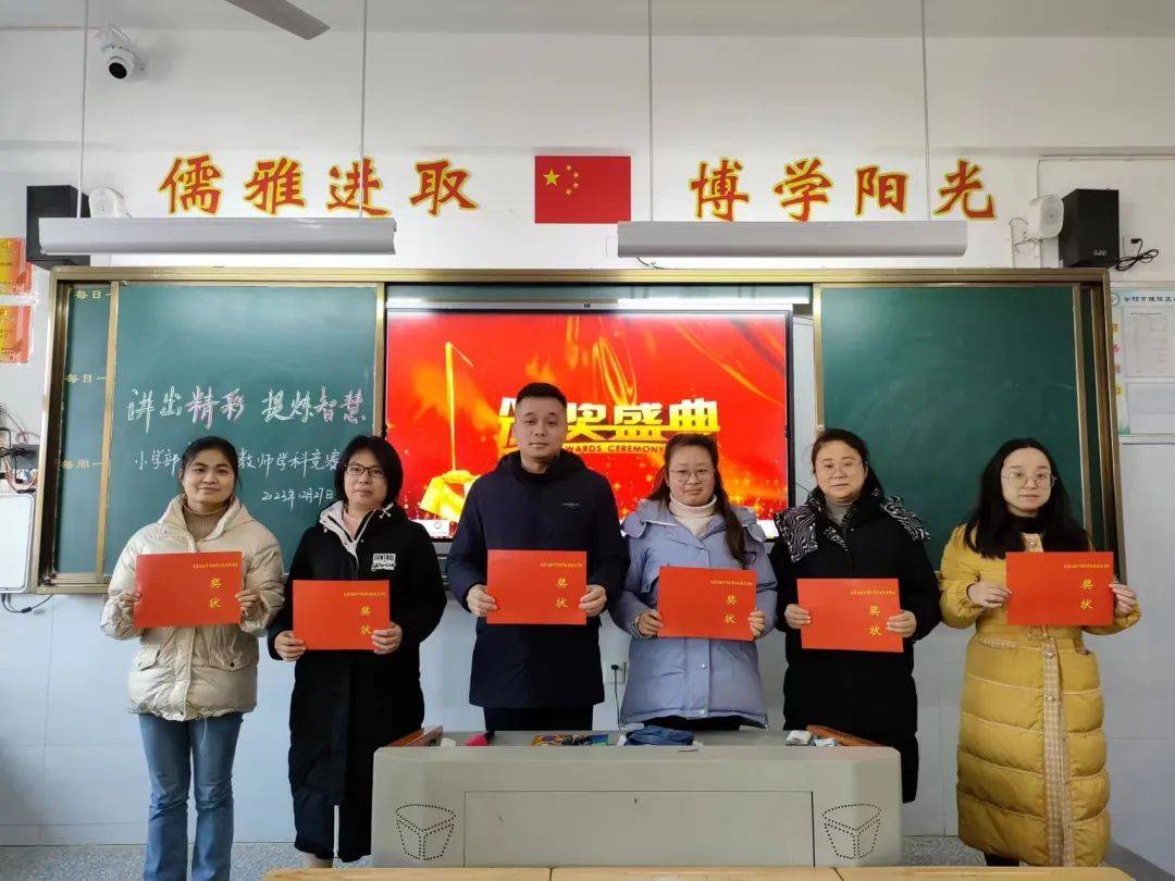 图文:傅冰敏 徐丽丽编辑:卢苇一审:吕伟厚二审:王重虎终审:陈倩