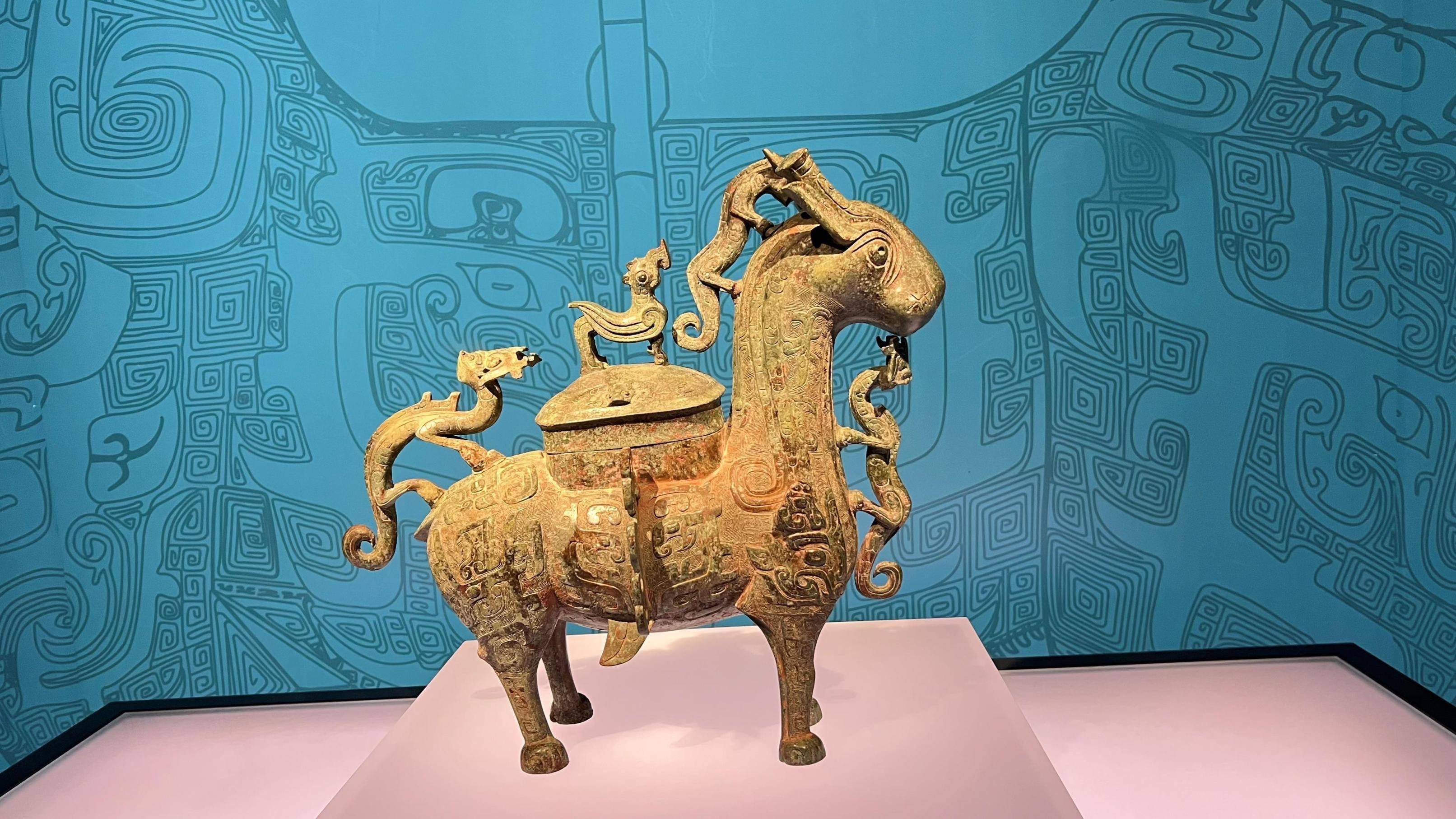 文博日历丨这只超萌神兽,代表了西周工艺巅峰_邓仲_青铜器_都城