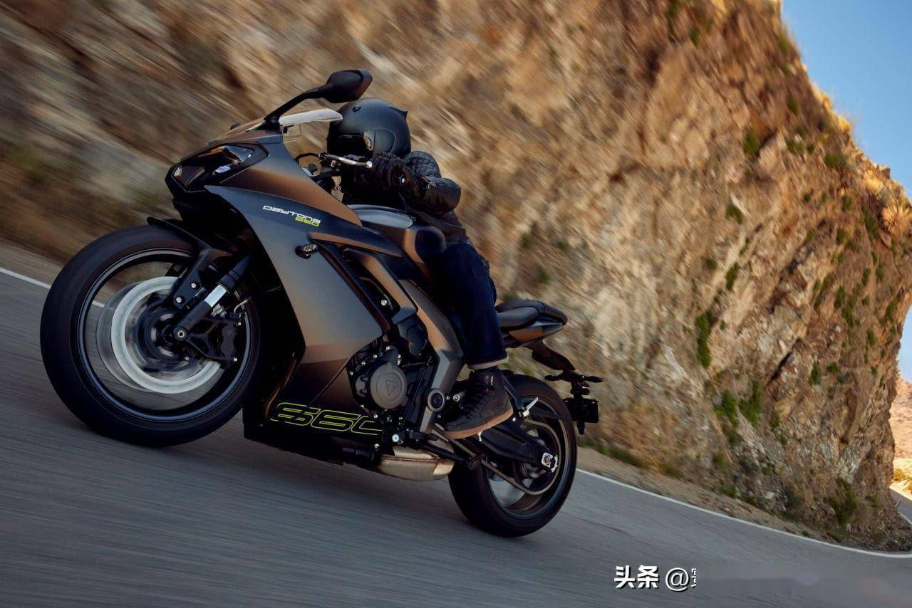 凯旋公布660三缸仿赛价格参数,约5.4w!