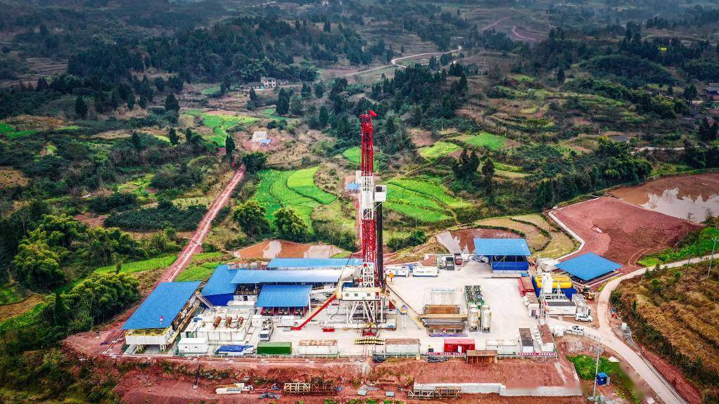 2023年国内油气产量当量超3.9亿吨!