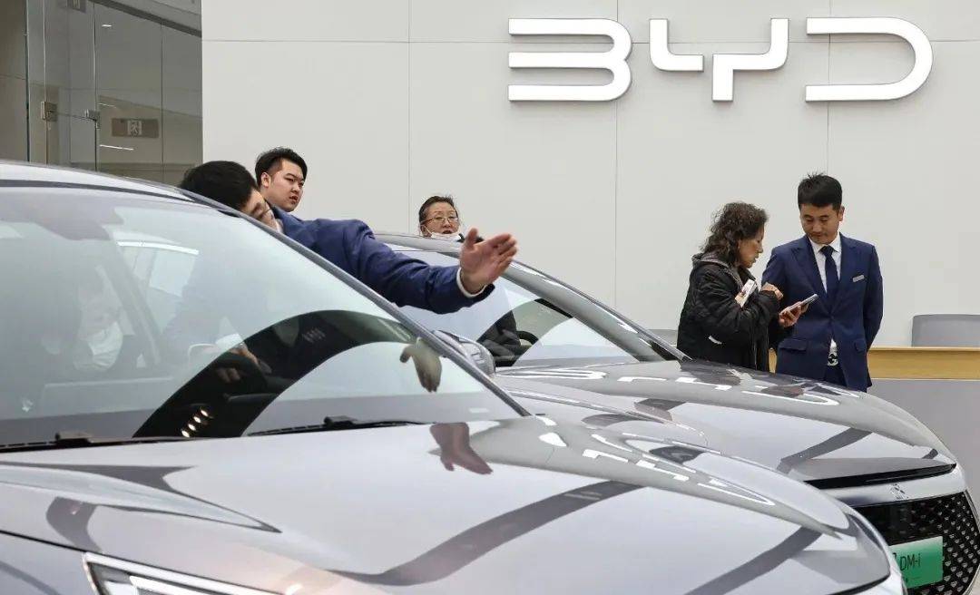 《财经》特约撰稿人 陈亮编辑|赵成302万台,比亚迪(002594