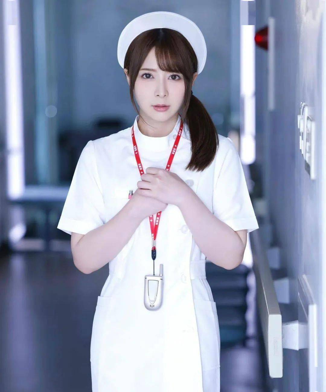 翻牌||仙女下海!腿玩年,谁顶得住啊!_奈奈美_漂亮_业界