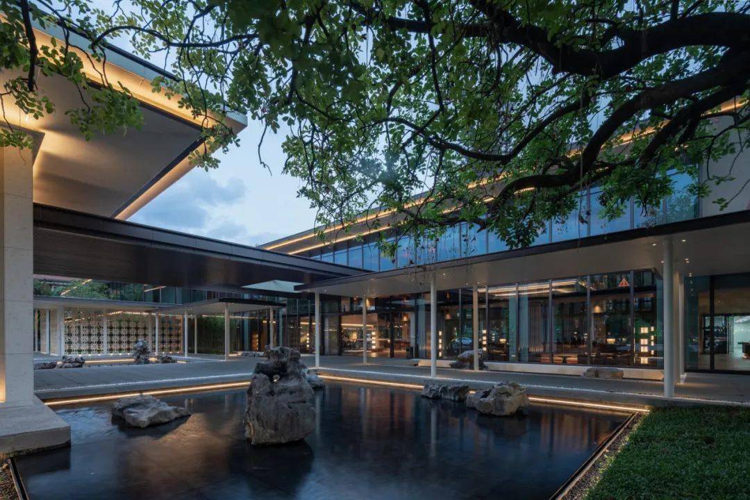 湾大剧院"华宴"餐厅王琼设计工作室北美pi设计奖横塘驿站(胥江小岛)酒