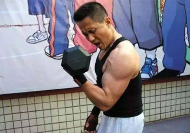 您这臂围是认真的?_肌肉_身材_内容