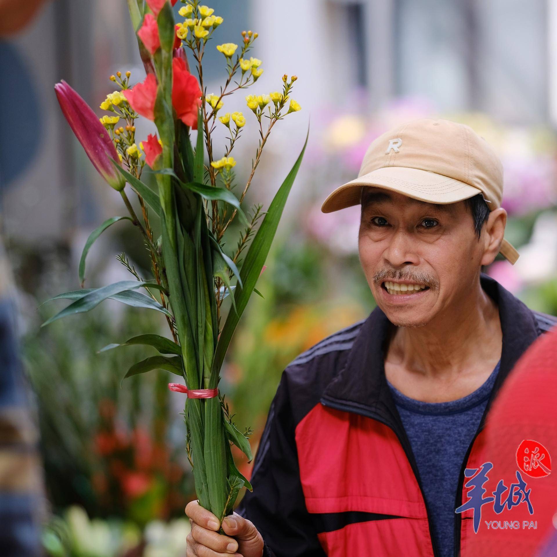 秋明拍花|漫步小巷,遇见"花姐"_广州_街坊_斤半