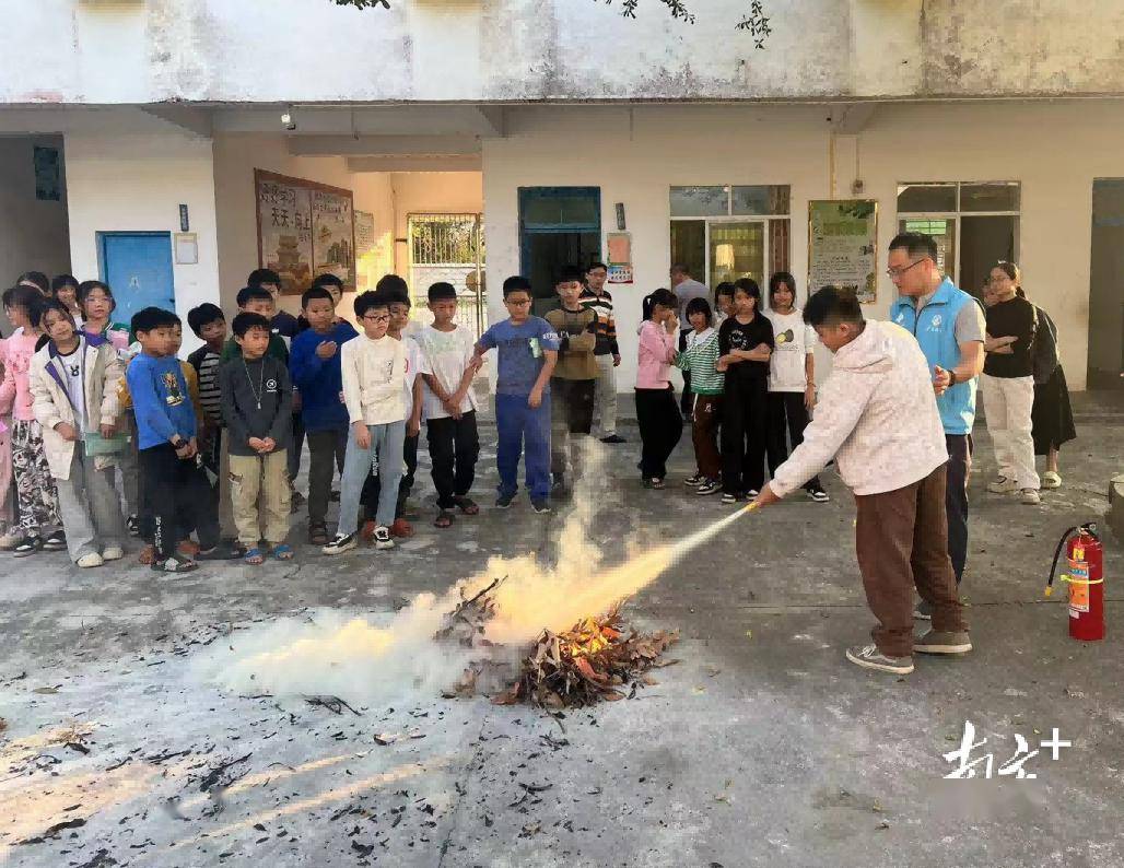 衡阳县泗水中学图片