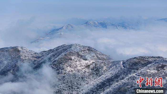 雷公山雪景图片图片