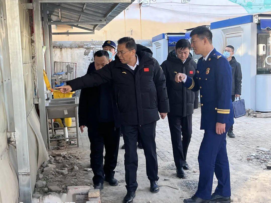 航空港区管委会李振副主任带队调研督导消防安全和安全生产工作_管理