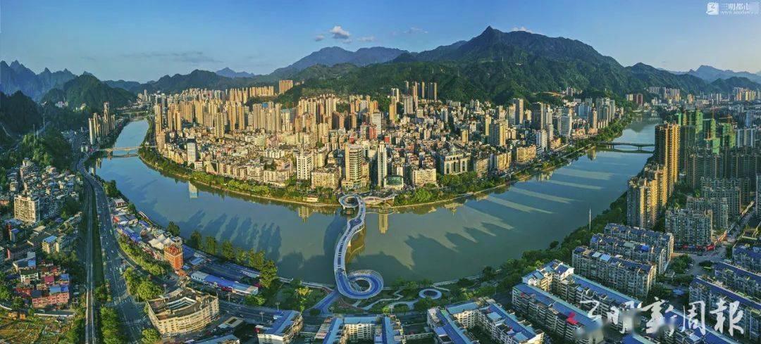 谢长庆《如画三明引名鸟》(组照) 作者:章正辉来源:三明新周报 永安市