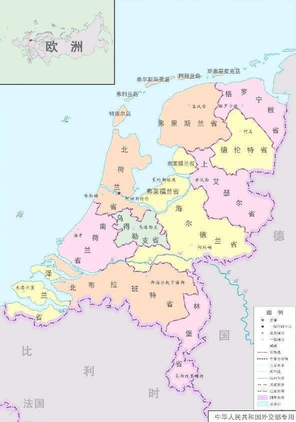 荷兰的商船从阿姆斯特丹港口始发,开往波罗的海,北美洲,非洲,印度