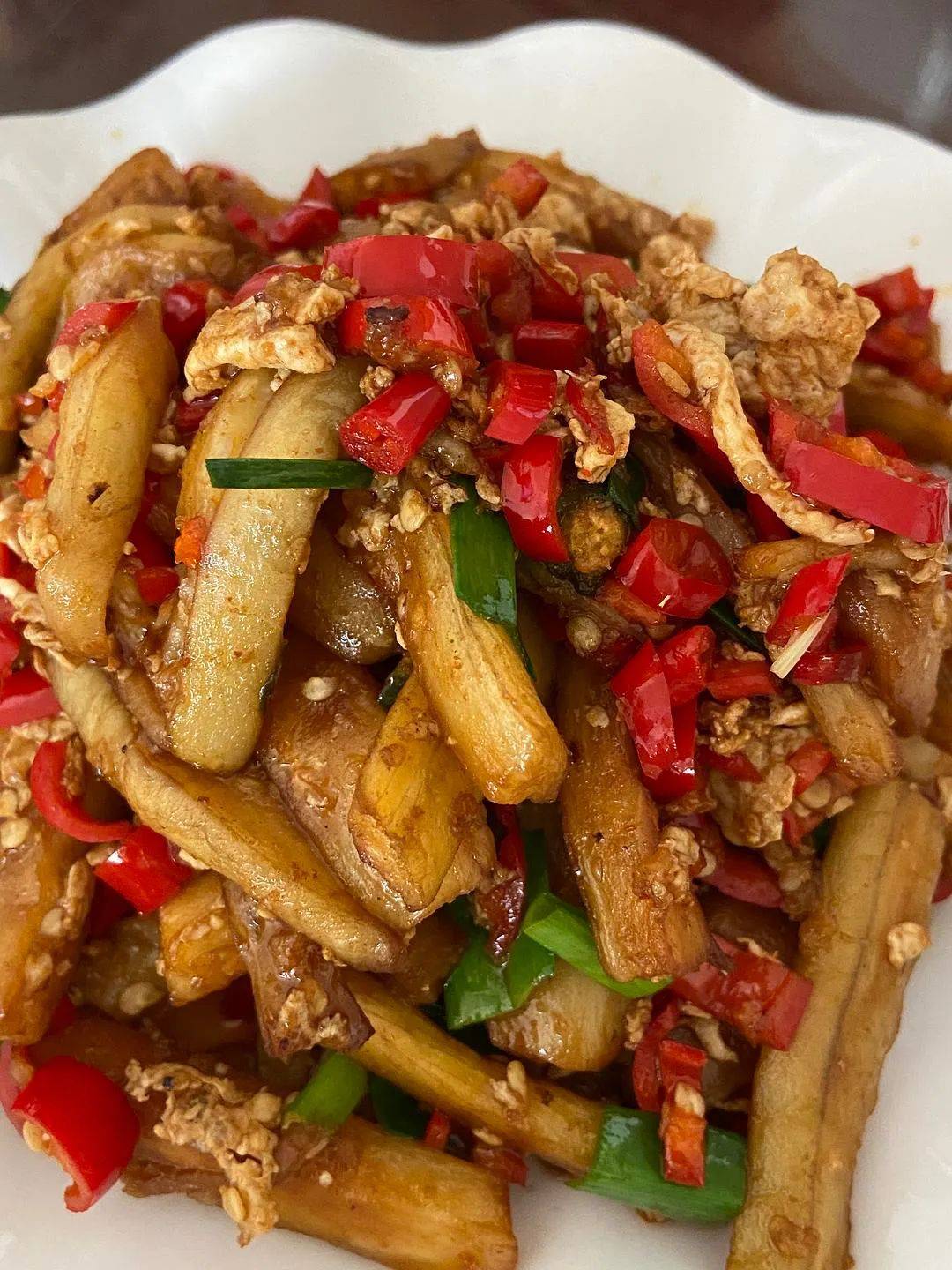 咸蛋黄茄子酸辣鸡丁脆笋炒肉