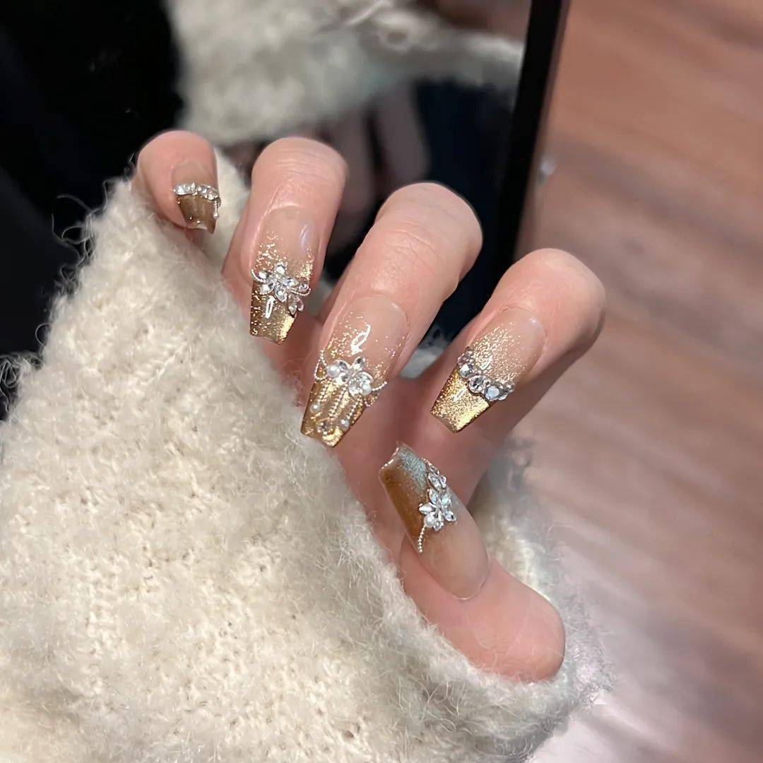 仙女款 | 超亮闪闪高级感,显气质,轻奢美感!_美甲_是一种_好运