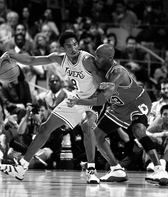 头条最全的科比动态高清图集(记得收藏)_曼巴_敬畏_生活