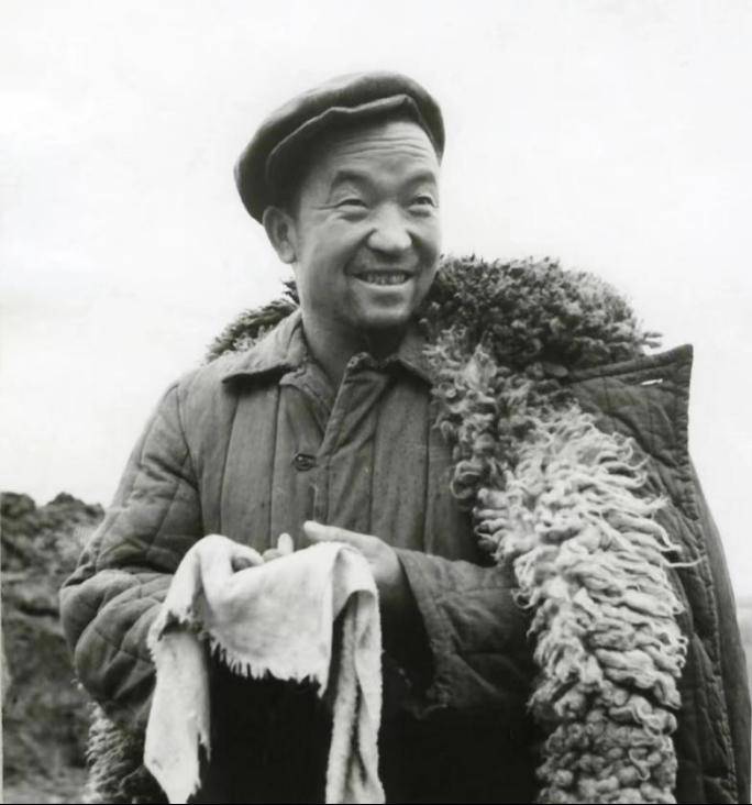 清廉人物 | 王进喜:克己奉公,爱岗奉献_建设_钻井_精神