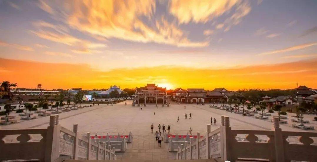 这个春节来德百温泉旅游小镇一键解锁新年氛围感!_理由_游乐_烟花