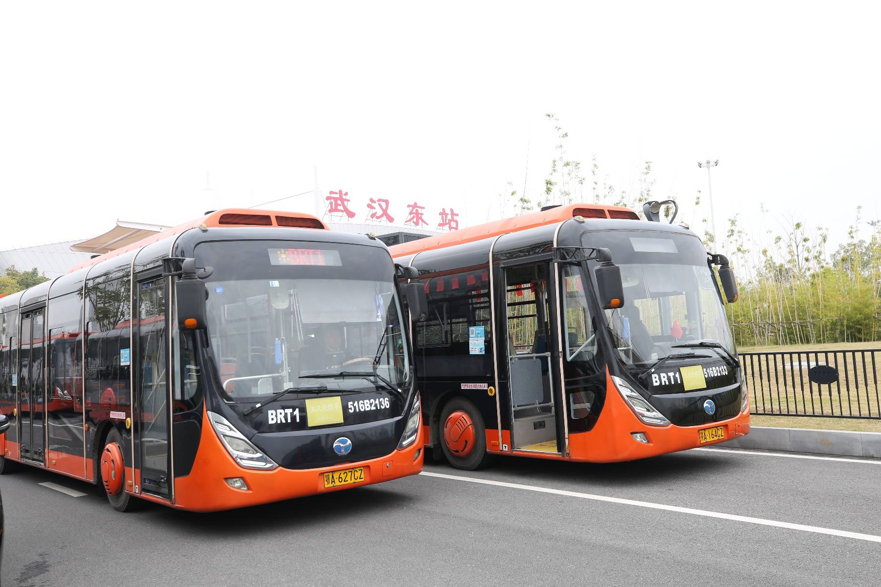 2024年春运期间,武汉公交多措并举温暖旅客回家路_客流_服务_进行