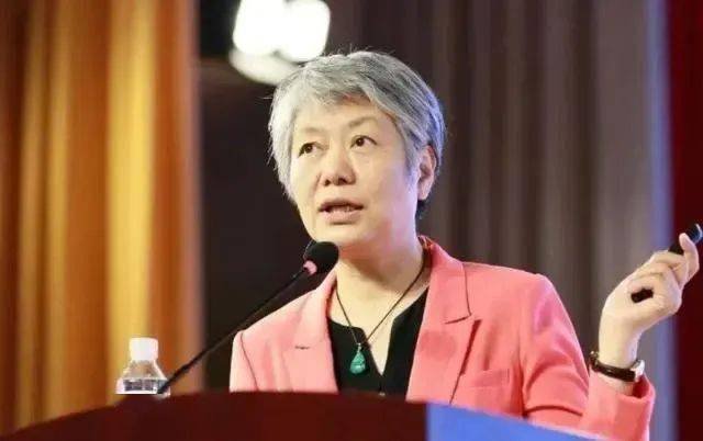 李玫瑾:在家庭教育中,人性的教育比智力教育更重要