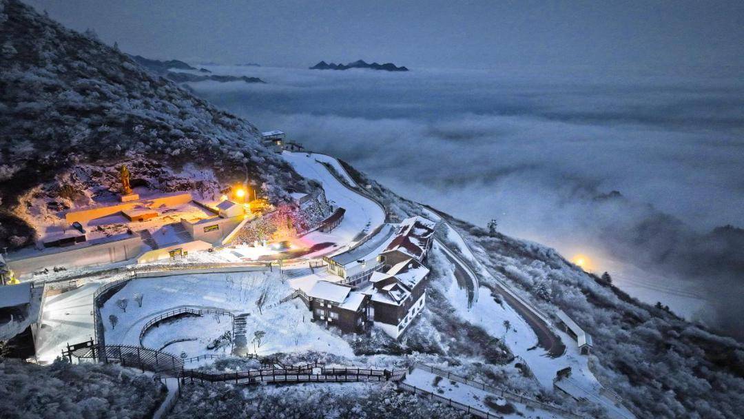 万源:冰雪美景八台山_画卷_来源_流转