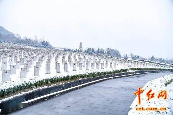 川陕红军烈士陵园图片