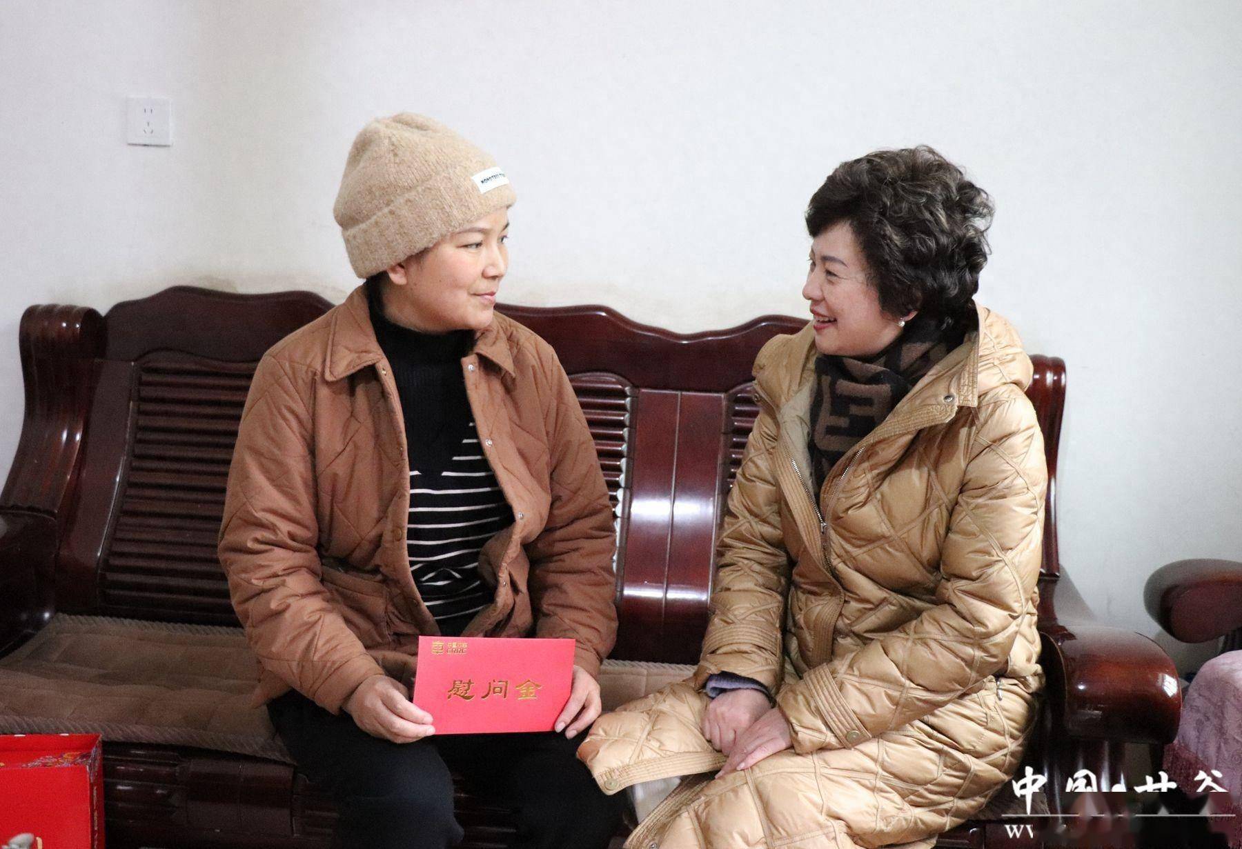 中车集团赴甘谷县开展走访慰问送温暖活动_生活_李铮_生产