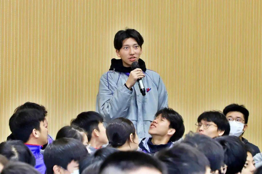 澳门培华中学举办"展现语言魅力 show出青春风采 "生本英语戏剧比赛