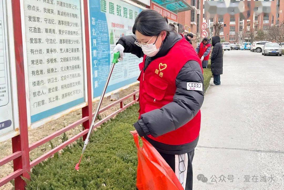 活动相册撰 稿:徐钰茜图 片:王宏志,郭 伟,陈玉莹 等王宏志,孙锡坤,郭