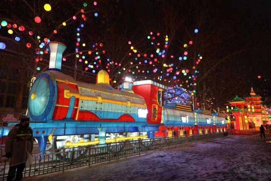 每天3分钟 尽览天下事(今日郑州有中到大雪,明天雪停