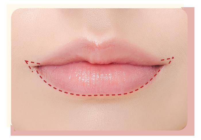 99step1:用唇线笔先勾勒出适合自己的唇形,不用害怕会太夸张.