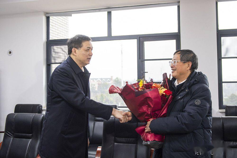 周海兵看望慰问结对服务的院士专家代表_中国科学院_长沙_科研