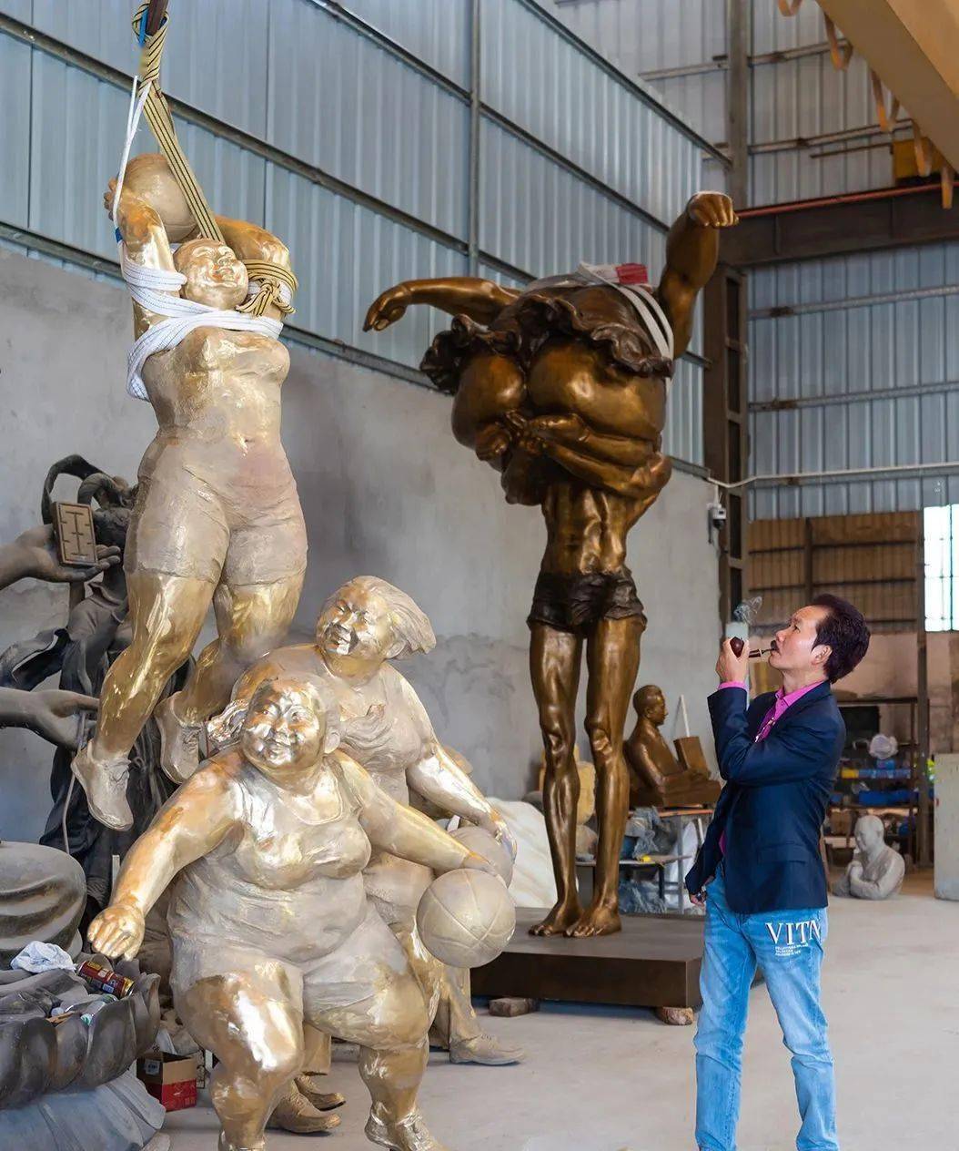 城市公共空间的"年货"_雕塑_许鸿飞_生活