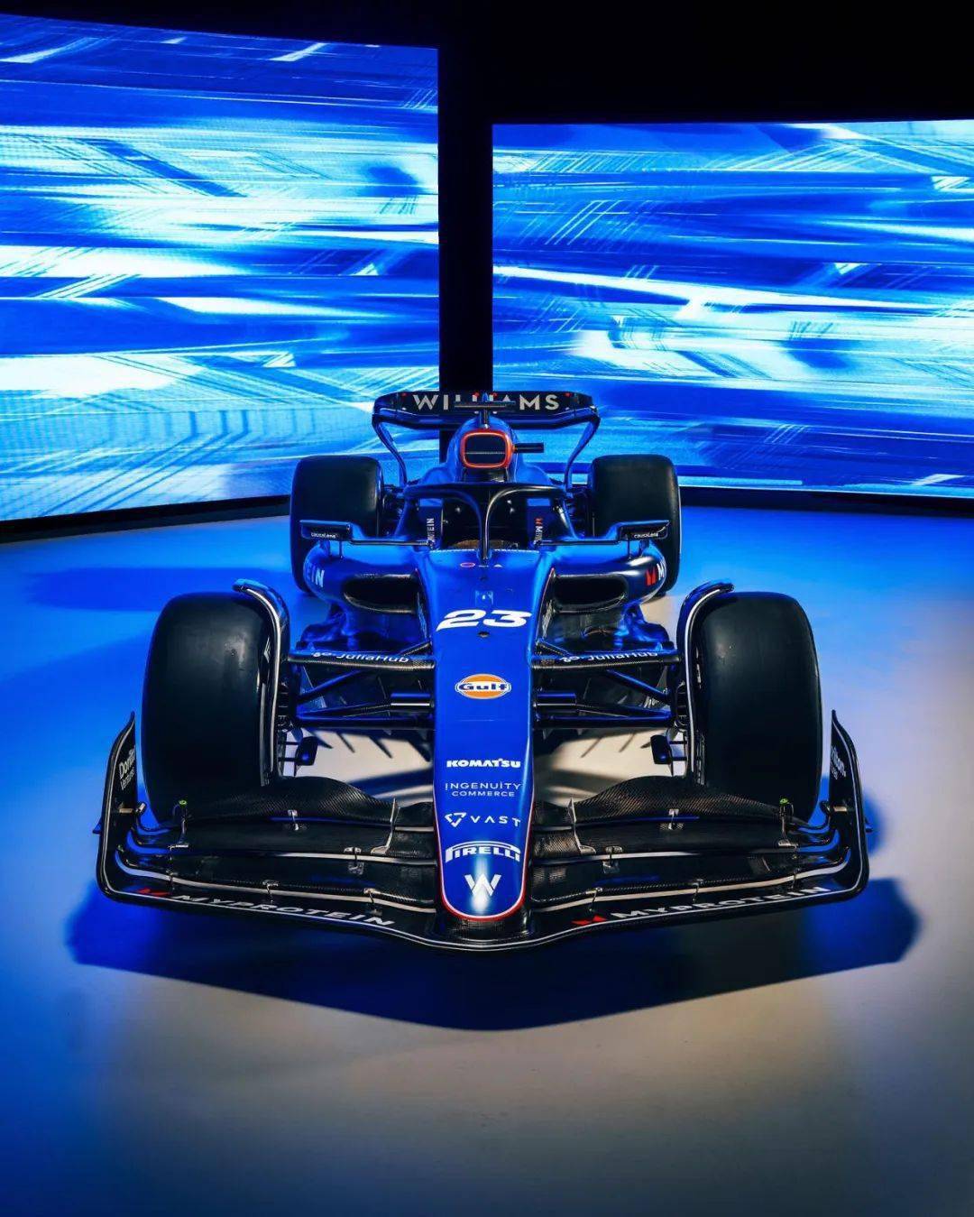 哈斯威廉姆斯先后发布2024赛季新车