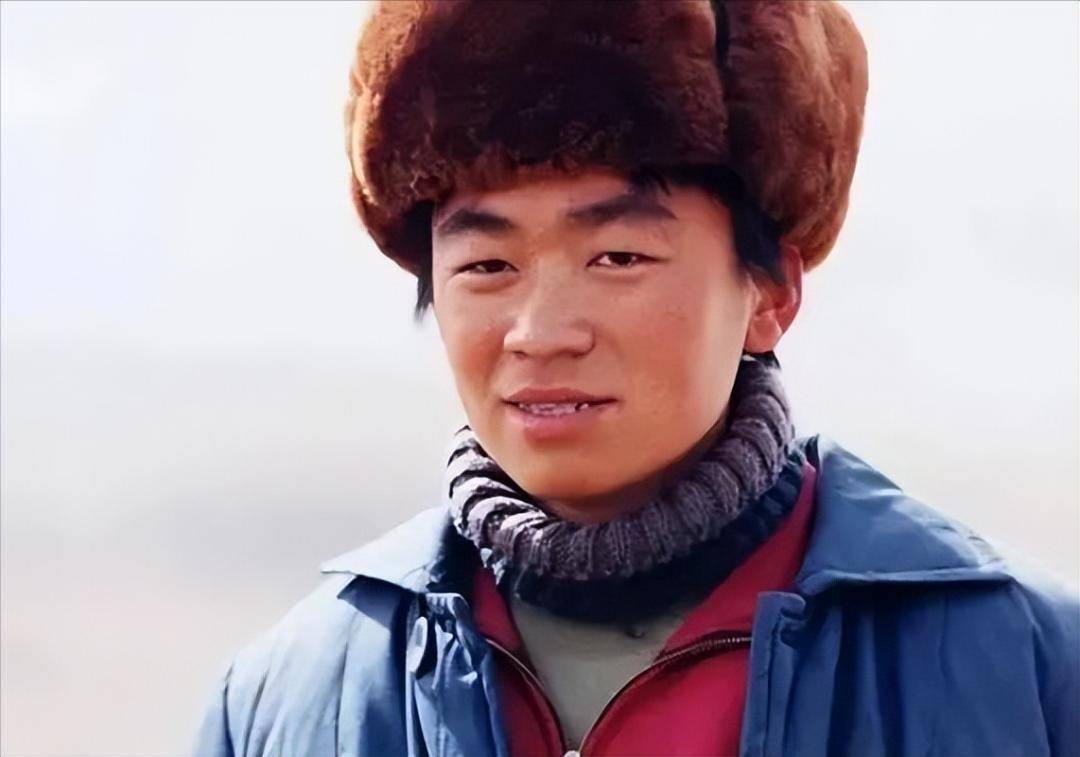 彼时,在他看到剧本的第一眼,他就已经被其中的剧情"想当年,王宝强被