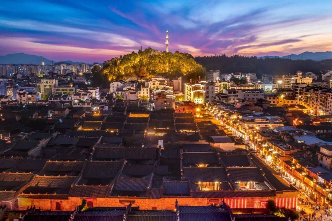 入展作品展览2月6日开幕 | "泰宁—中国丹霞故事开始的地方"全国摄影