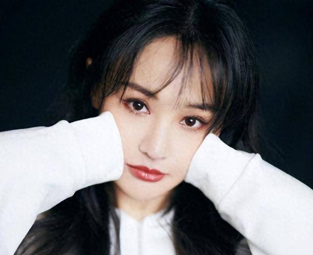 郑爽发长文否认资产超2亿,称靠父母养老金生活,对过去深感愧疚_张帆