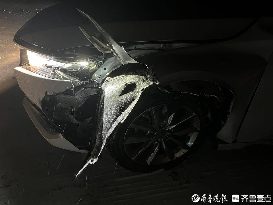 路遇大雪,高速封路,国道溜冰,半夜撞车,记者亲历"最难返乡路"