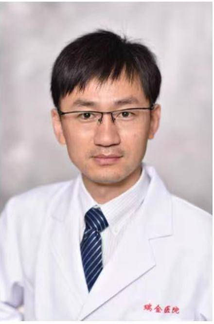 李海清_女孩_医生